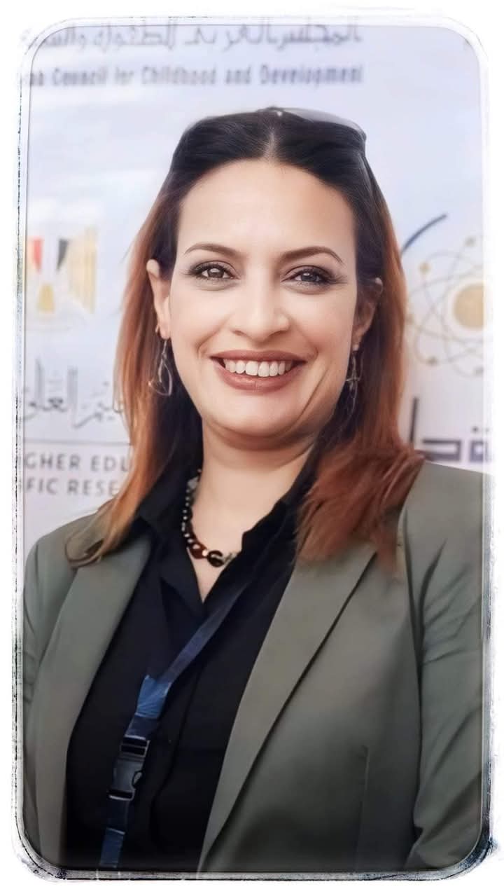 ا.د/ منى ابو هشيمة <br> <br>وكيل كلية التربية لشئون خدمة المجتمع وتنمية البيئة Image